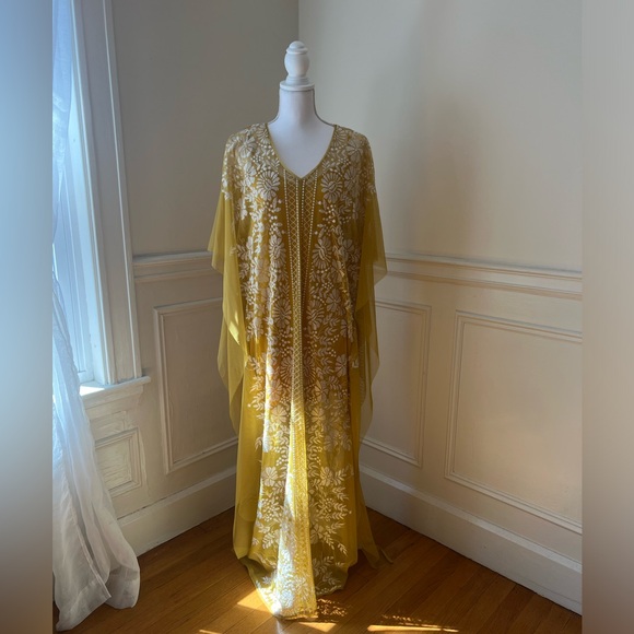 BCBGMAXAZARIA Ria Sheer Overlay Maxi Dress Ceylon Yellow - Picture 2 of 6